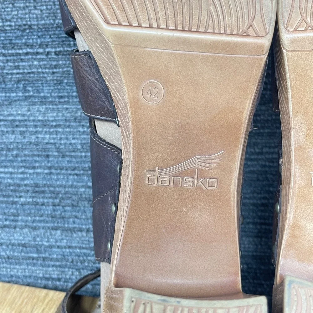 Dansko Demetra Sandals Women US 11.5 EU 42 Brown Leather Cutout Block Heel Clogs